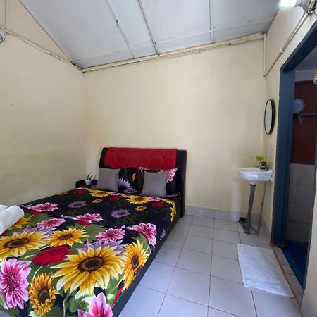 Durian Chalet 쿠알라타한 외부 사진
