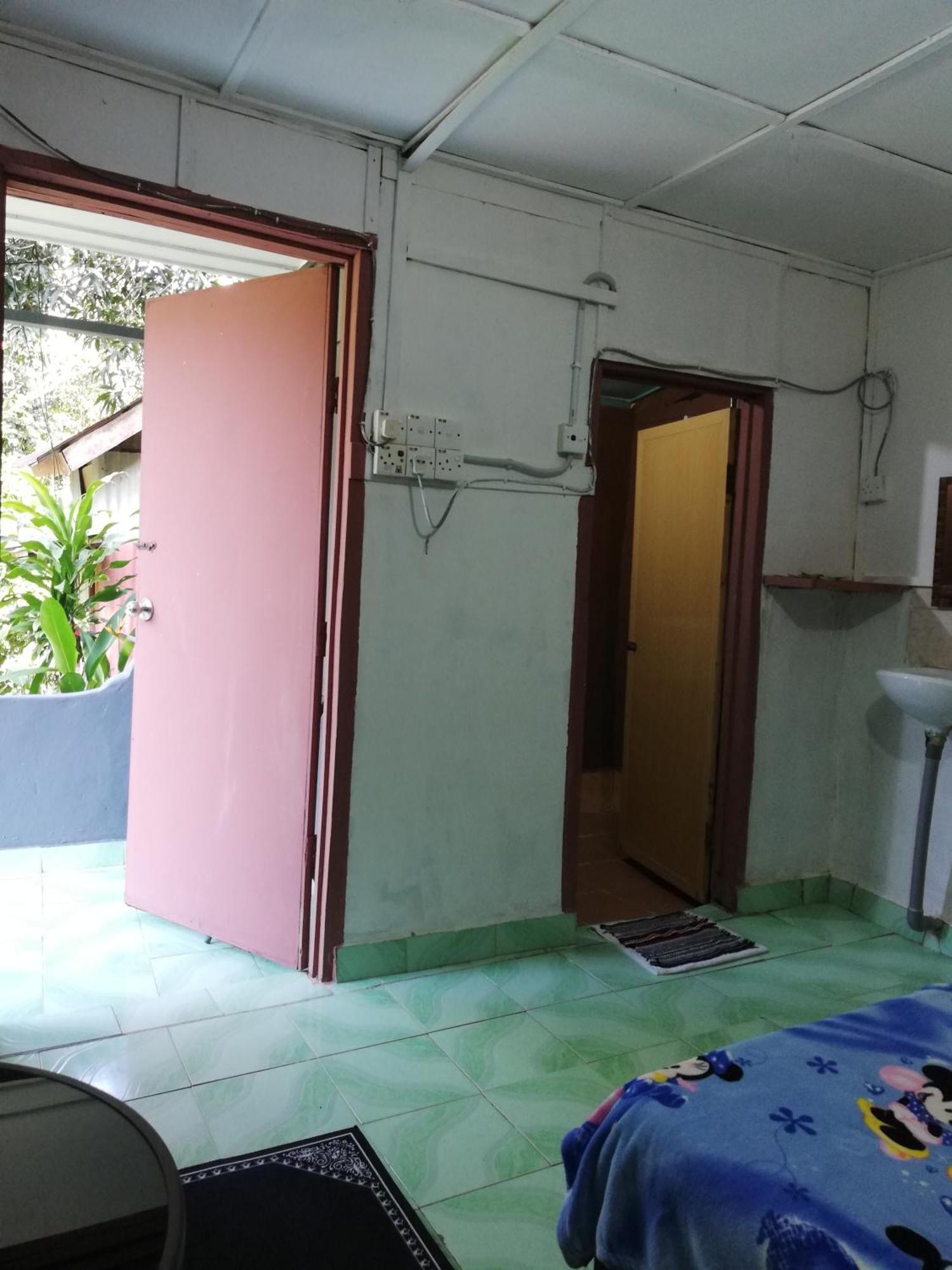 Durian Chalet 쿠알라타한 객실 사진